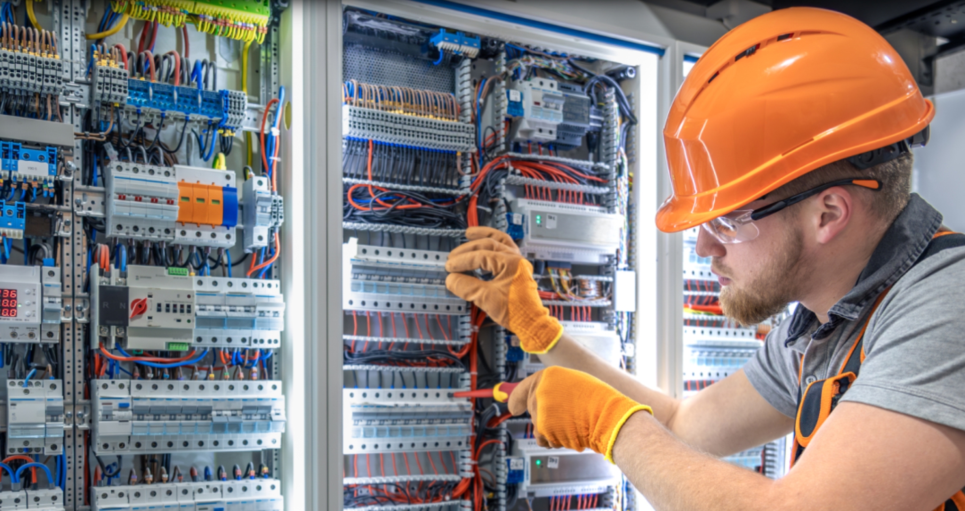 Nottingham Emergency Electricians – 24/7 Power Cut & Electrical Services